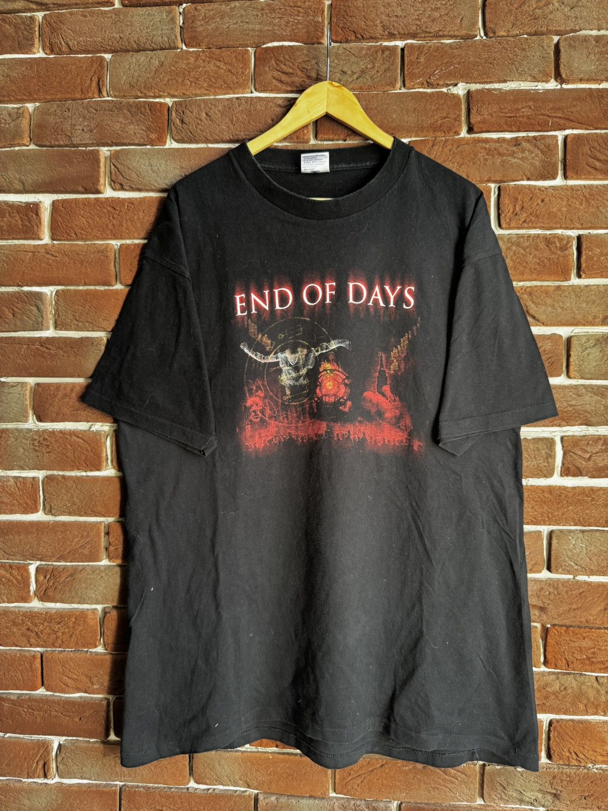 Vintage Rare End Of Days 90s Vintage Movie Horror Tee Black Xl Hoodie, Sweatshirt | PodTeesHub.com