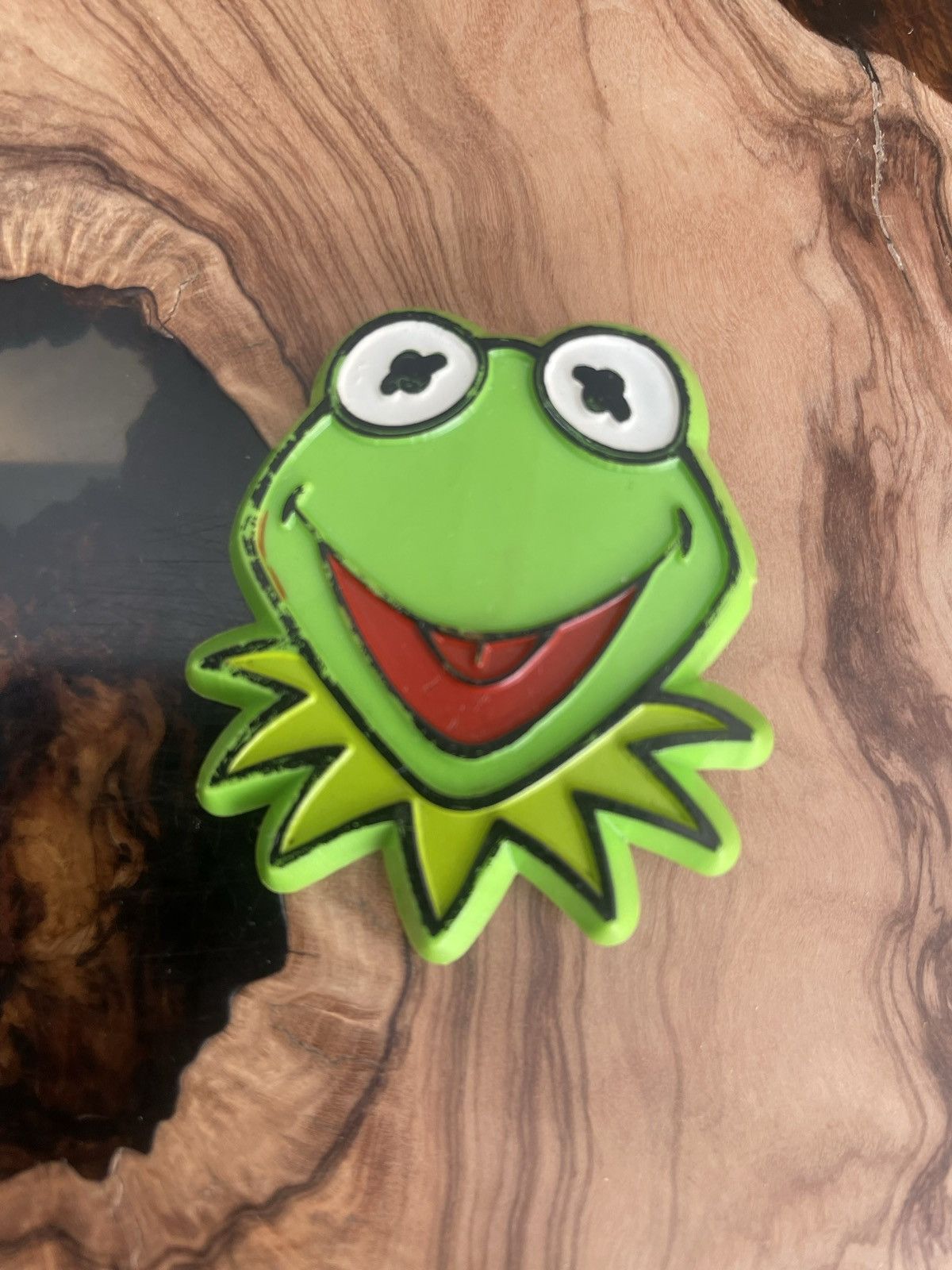 Vintage 1978 Kermit The Frog Portrait Badge Pin T-Shirts, Hoodie, Sweatshirt | PodTeesHub.com