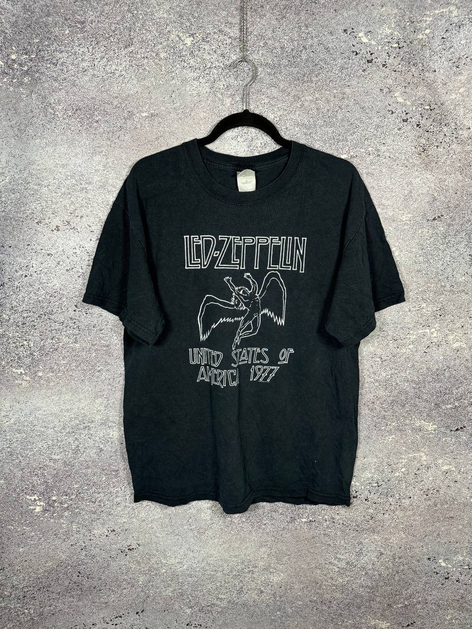 Zeppelin 2000 Led Zeppelin Vintage Tour Rock Band T Shirt Usa Hoodie, Sweatshirt | PodTeesHub.com