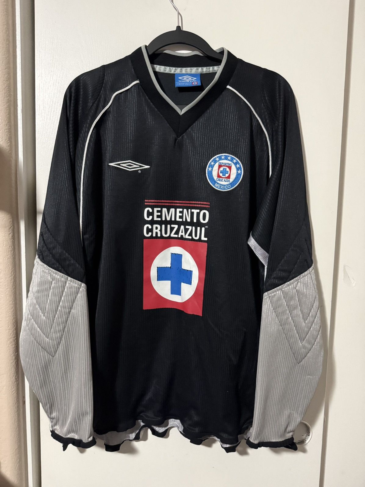 Umbro Cruz Azul Gk Soccer Jersey T-Shirts, Hoodie, Sweatshirt | PodTeesHub.com