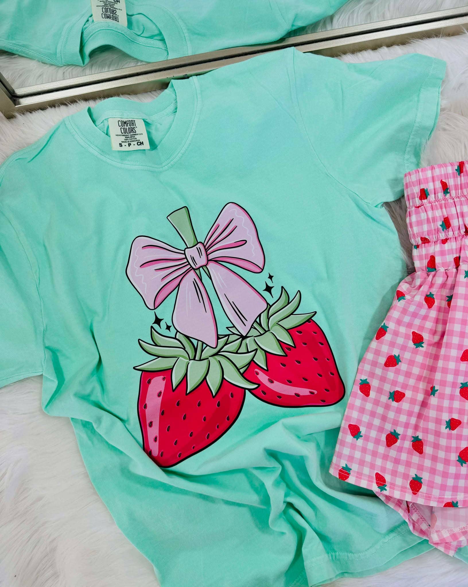 Strawberry Bow Stem Dtf Tee Hoodie, Sweatshirt | PodTeesHub.com