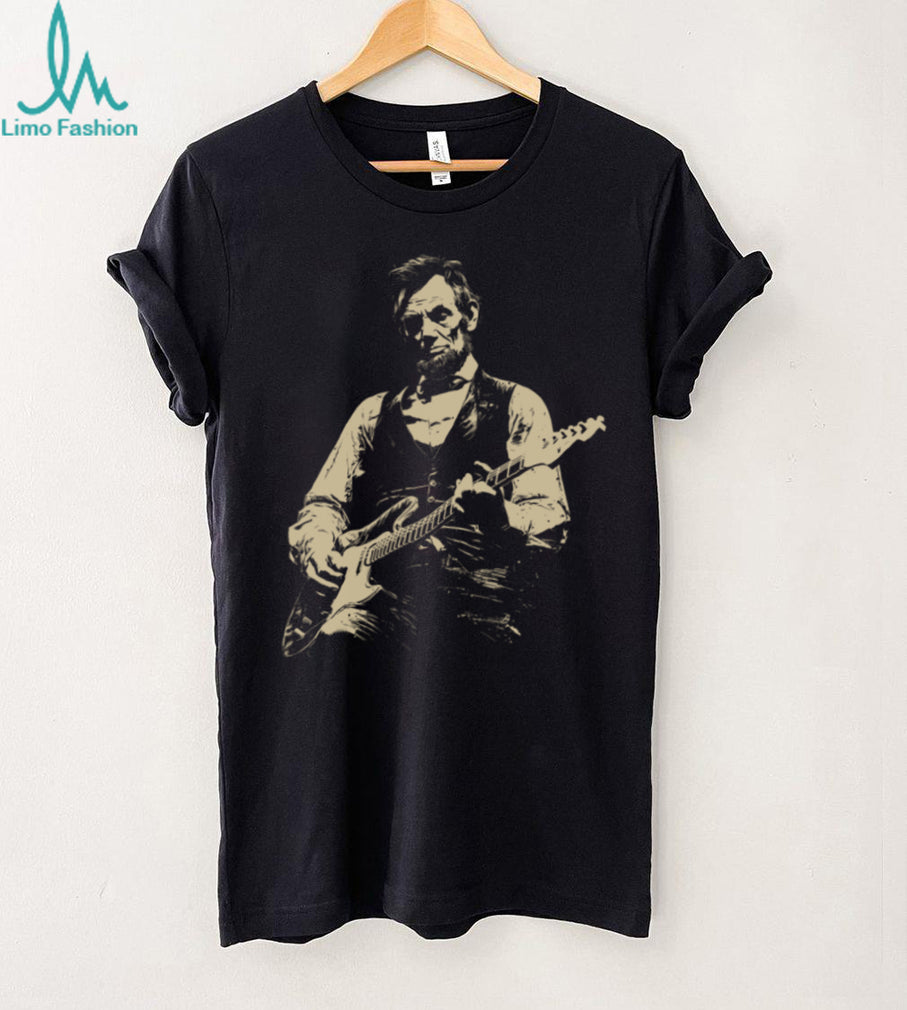 Abraham Lincoln Guitar Rock Musician Vintage Style T Shirt
