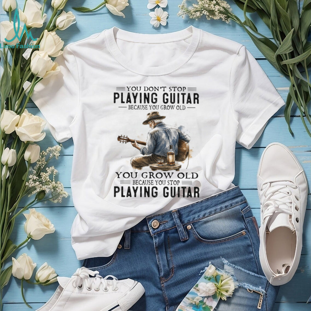 Acoustic Guitar Player Bourbon Whiskey Vintage Country Music Retro Hobby Gift Men Shirt