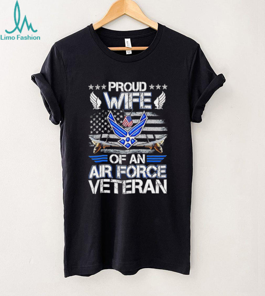Air Force Veteran Wife Proud Military Spouse Patriotic T Shirt