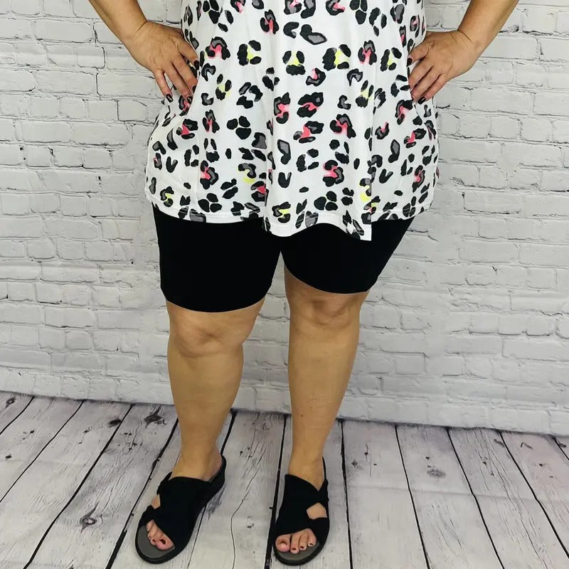Annie's Animal Print Top T-Shirts, Hoodie, Sweatshirt | PodTeesHub.com