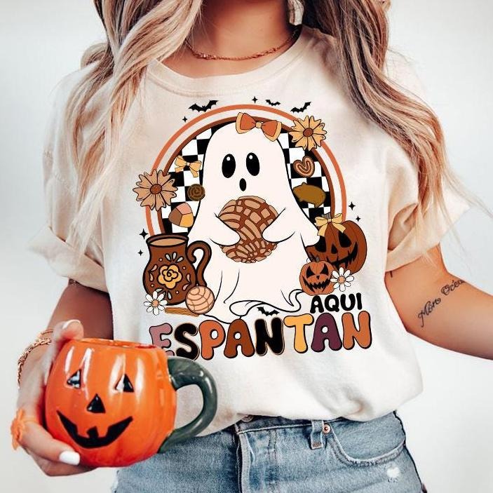 Aqui Espantan Mexican Halloween Conquette Boo Boo Ghost T-shirt, Spanish Halloween Conchas Ghost T-shirt, Regalos Es...
