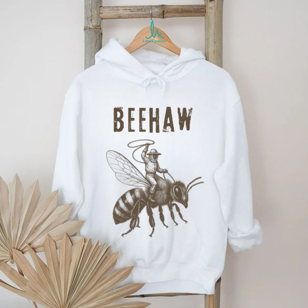 Beehaw Cowboy Beekeeper Rodeo Honey Bee Vintage Style Funny Humor Men Women Shirt