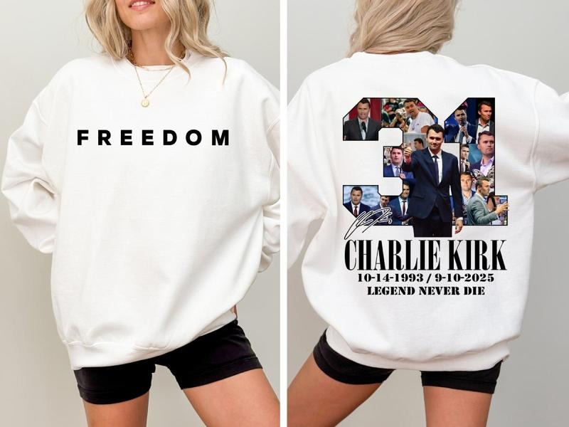 Charlie Kirk American Freedom Sweatshirt, Unisex Heavy Cotton Tee, Casual Streetwear Top, Made in USA, for Men & Women...