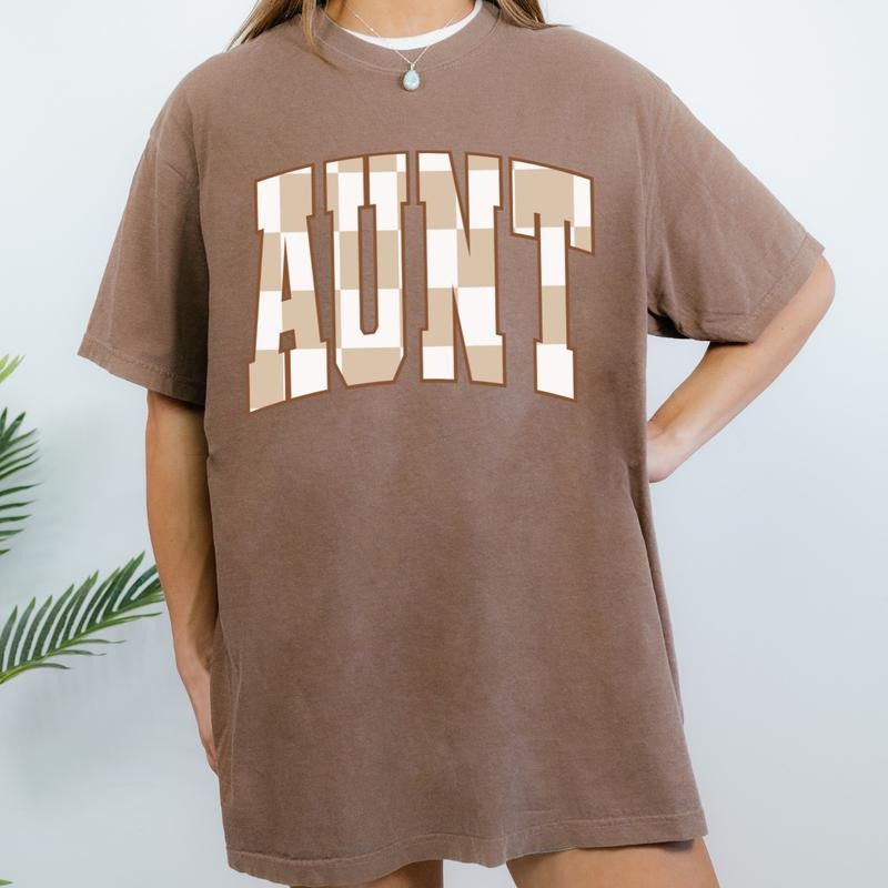 Checkered Aunt Comfort Colors Tee Hoodie, Sweatshirt | PodTeesHub.com