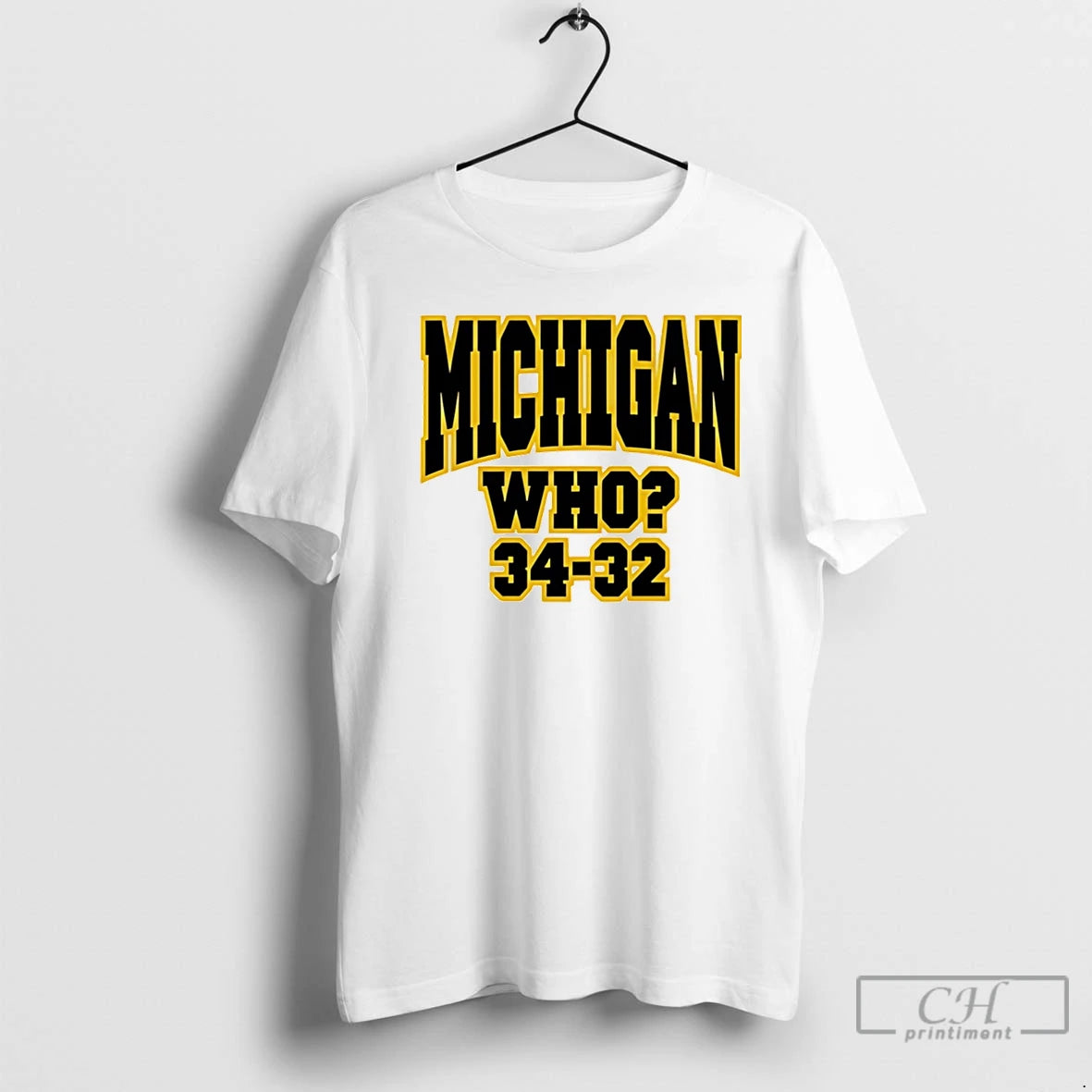 Classic Hannah Montoya Michigan Who 34 32 Christmas T-Shirts, Hoodie, Sweatshirt | PodTeesHub.com