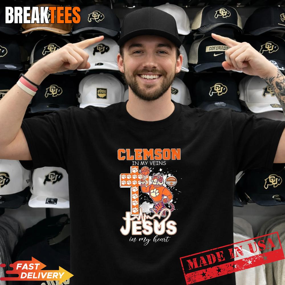 Clemson in my veins Jesus in my heart mascot T-Shirt