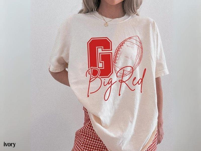 Comfort Colors Big Red Shirt Football Shirt, Gift for Game Day, Unisex College Football Mom T-Shirt, Football Mama Gift...