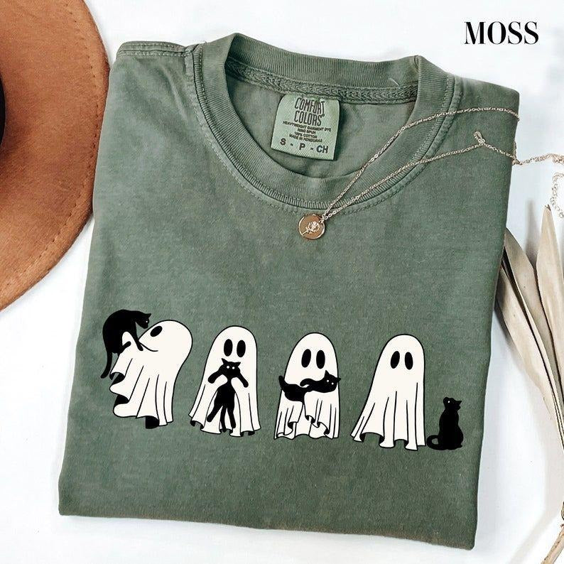 Comfort Colors Halloween Black Cat & Ghost Shirt, Halloween Ghost Tshirt, Spooky Season Cat Tee, Halloween Cute Women...
