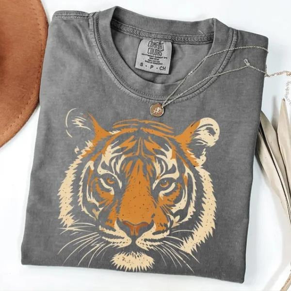 Comfort Colors Vintage Tiger T-Shirt, 90s Animal Gift for Tiger Lover Wild Cat Shirt Hoodie, Sweatshirt | PodTeesHub.com