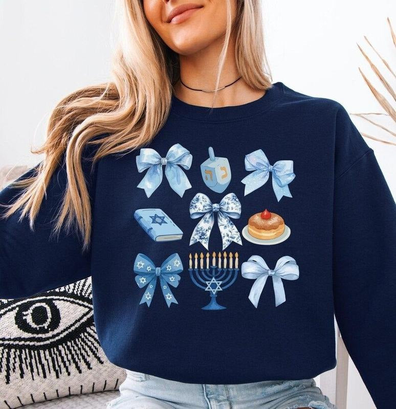 Coquette Hanukkah Sweatshirt, Coquette Bow Hanukkah T-Shirt, Jewish Hanukkah, Retro Hanukkah Gift T-shirt, Nes Gadol...