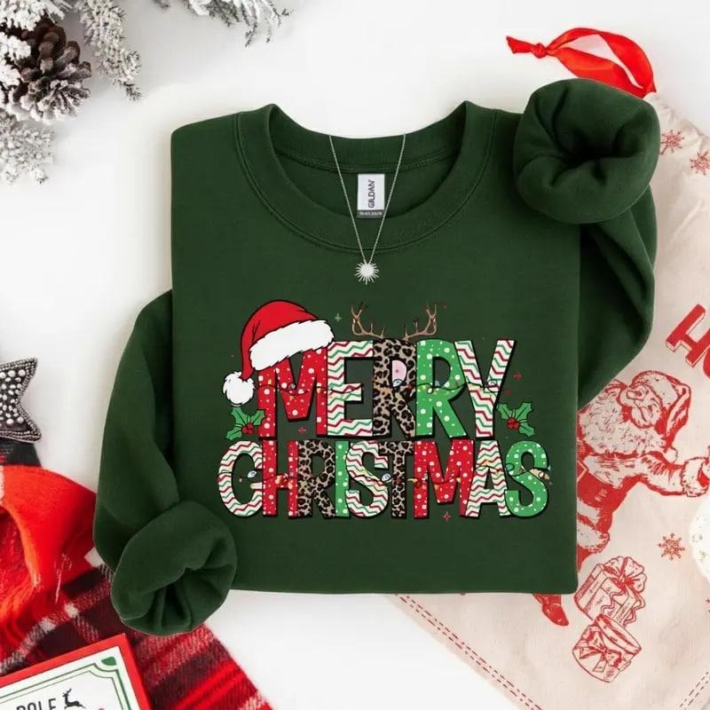 Cute Merry Christmas Sweatshirt for Women, Festive Holiday Crewneck, Cozy Winter Sweater for Family Xmas Parties,...
