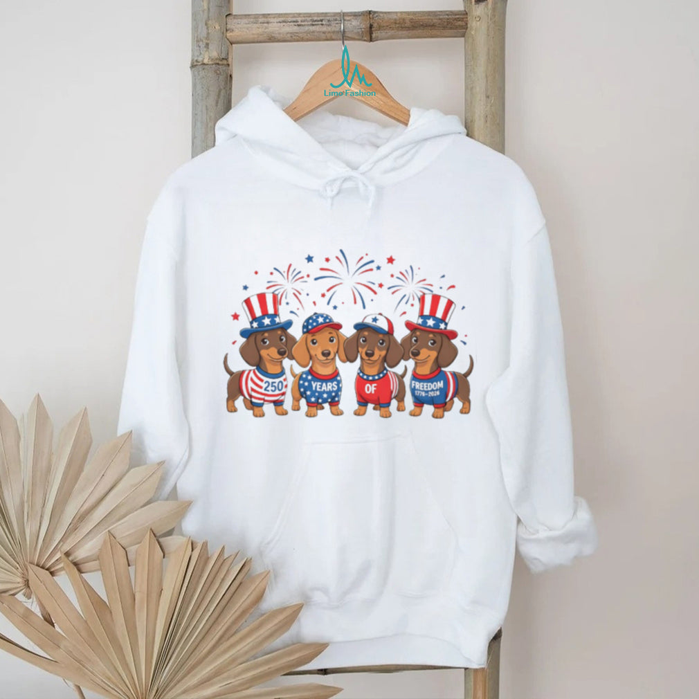 Dachshund Dogs 4th Of July 250 Years US Freedom T Shirt
