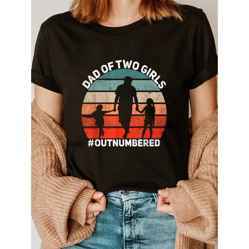Dad of two Outnumbered Retro 2 Daughters Father's Day T-Shirt Women's Men's Graphic Tee Causal Tops Hoodie, Sweatshirt