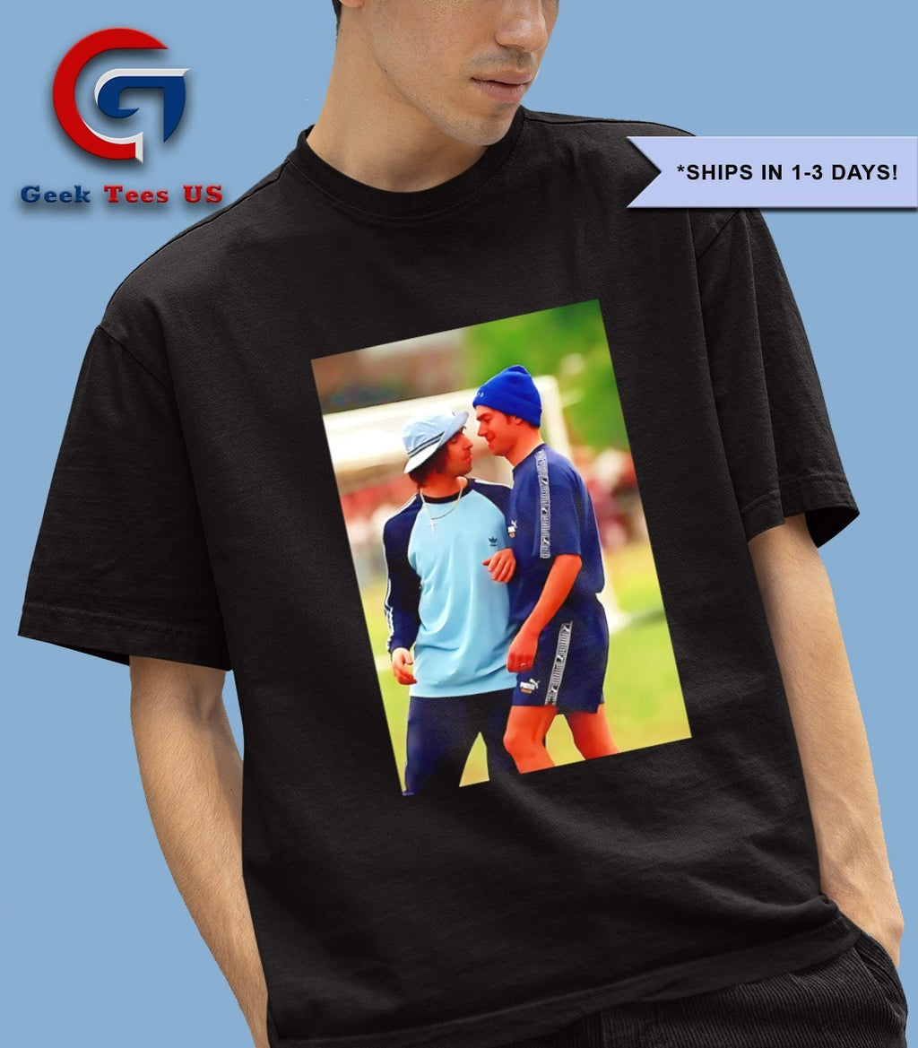 Damon Albarn and Liam Gallagher photo shirt