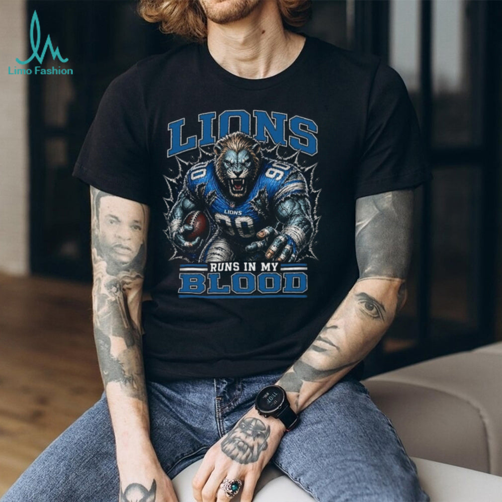 Detroit Lions Football Team Runs In My Blood Fan Retro Vintage Men Shirt