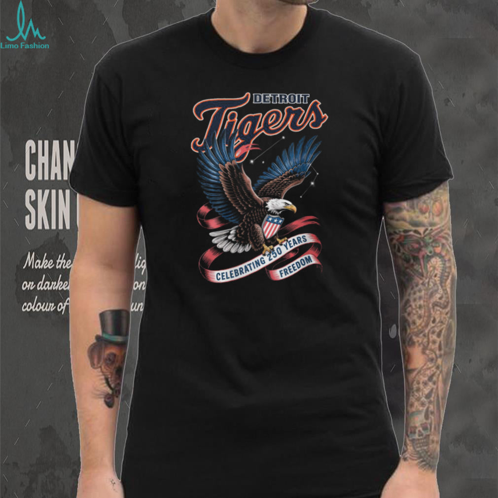 Detroit Tigers Bald Eagle Celebrating Two Hundred Fifty Years Of Freedom Sports T Shirt