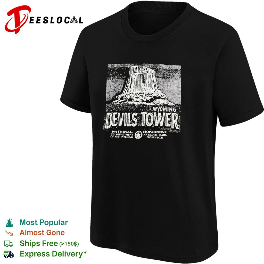 Devils Tower Wyoming National Park Service monument vintage shirt