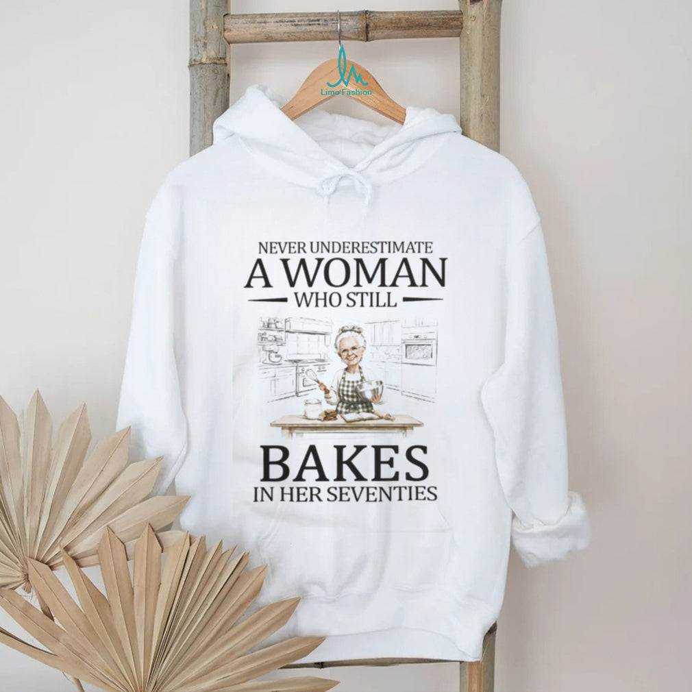 Grandmother Baking Kitchen Seventies Chef Hobby T Shirt