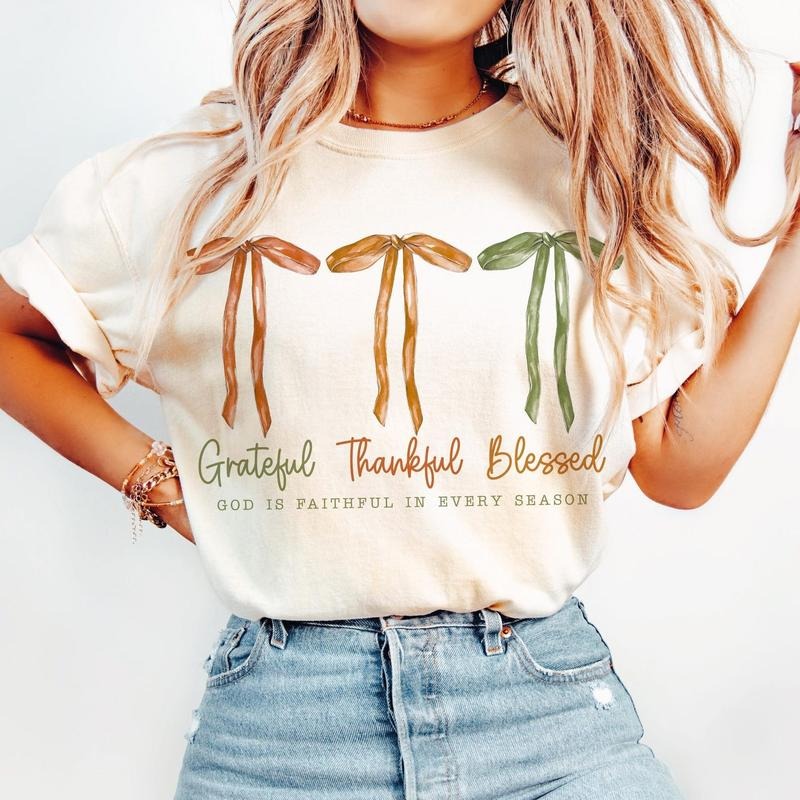 Grateful Thankful Blessed Coquette Bow Fall Season T-shirt, Faith Based Autumn Christian Tee, Coquette Religious Fall...