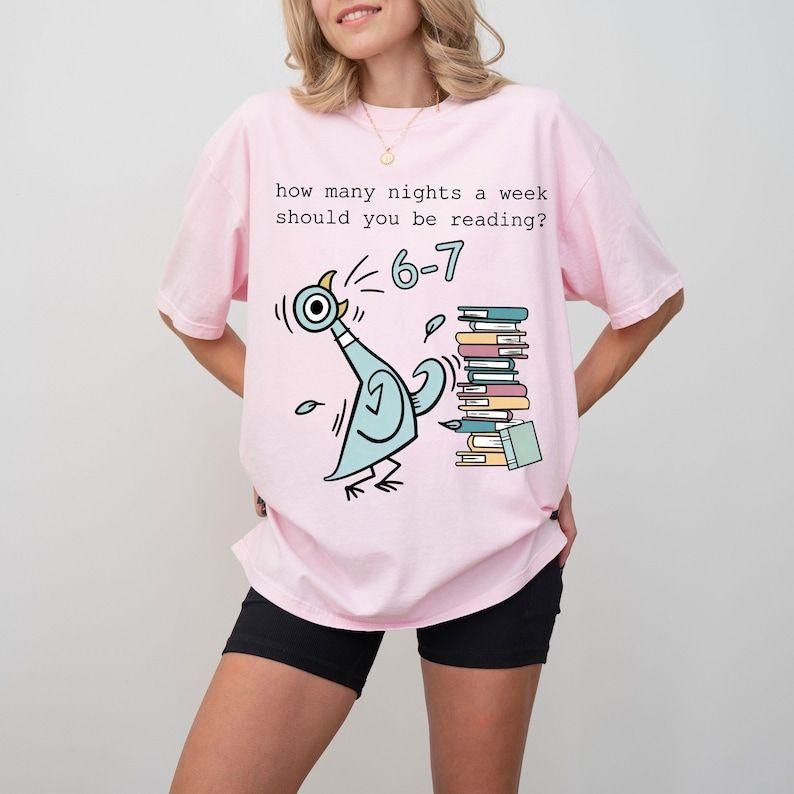 How Many Nights A Week Should You Be Reading 6-7 t-shirt, Pigeon Elephant Piggie Children's Books sweatshirt, Teacher Six...
