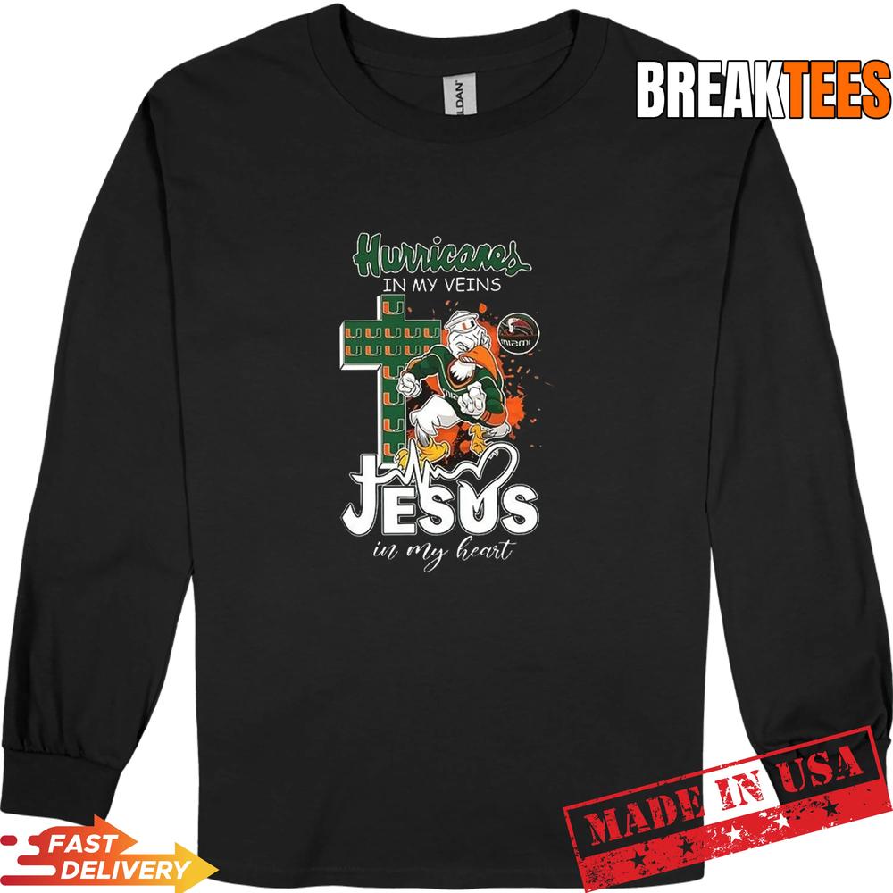 Hurricanes in my veins Jesus in my heart mascot T-Shirt