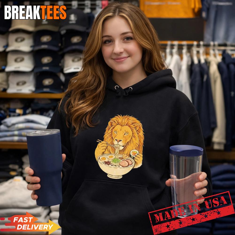 King Lion Enjoying Ramen Dinner Meme T-Shirt