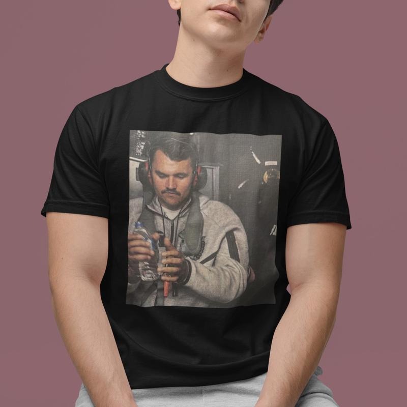 Kirk Maduro Shirt, Charlie Form Venezuela Hoodie, Kirkified Meme Tee Sweatshirt | PodTeesHub.com