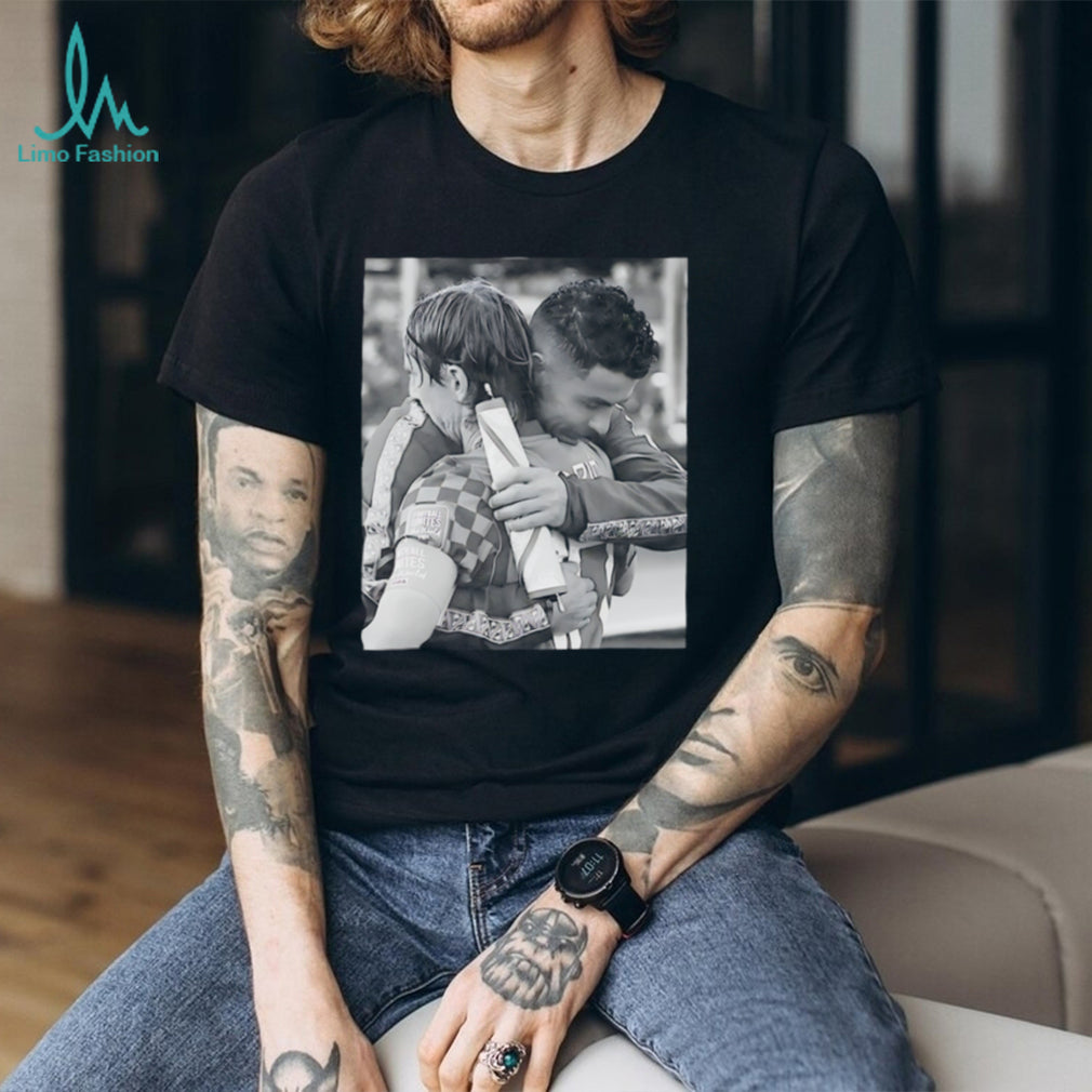 Luka Modric and Cristiano Ronaldo embracing moment shirt