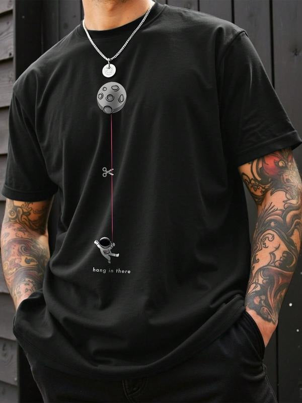 Men's Astronaut Moon Print Short Sleeve T-Shirt, Casual Summer Fashion Street Style, Fitted Outdoor Sports Campus Wear...