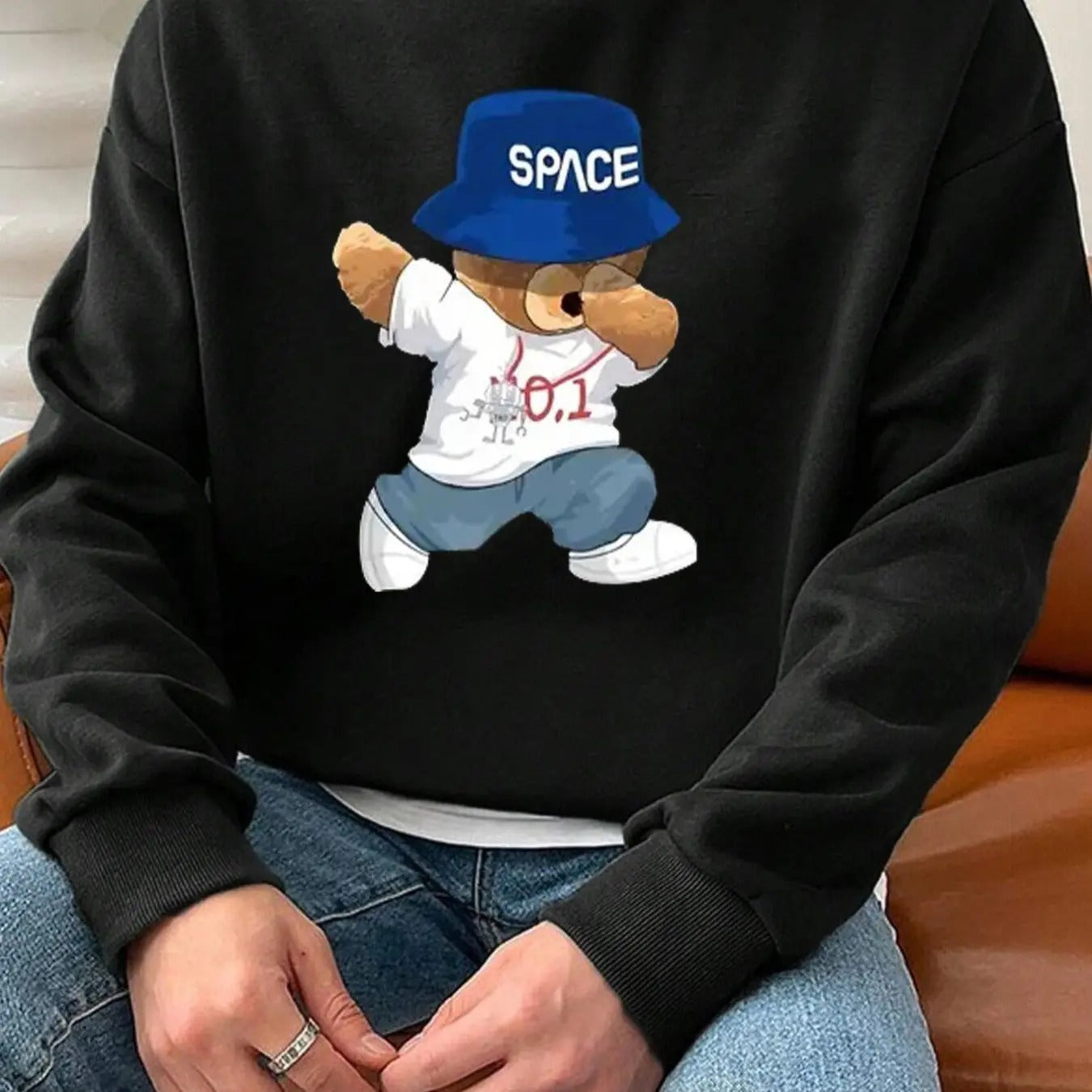 Men's Cartoon Bear Print Drop Shoulder Sweatshirt, Regular Fit Casual Soft Comfy Long Sleeve Round Neck Pullover for Fall...