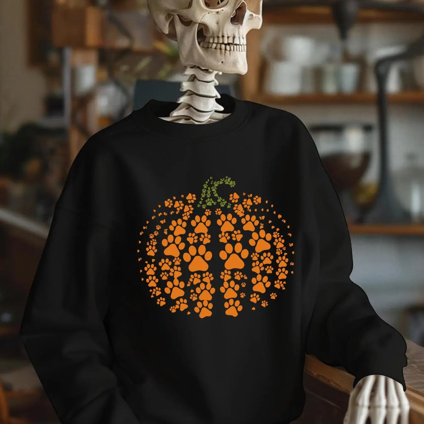 Men's Cartoon Pumpkin Print Drop Shoulder Sweatshirt, Loose Casual Soft Comfy Long Sleeve Round Neck Pullover for Fall &...