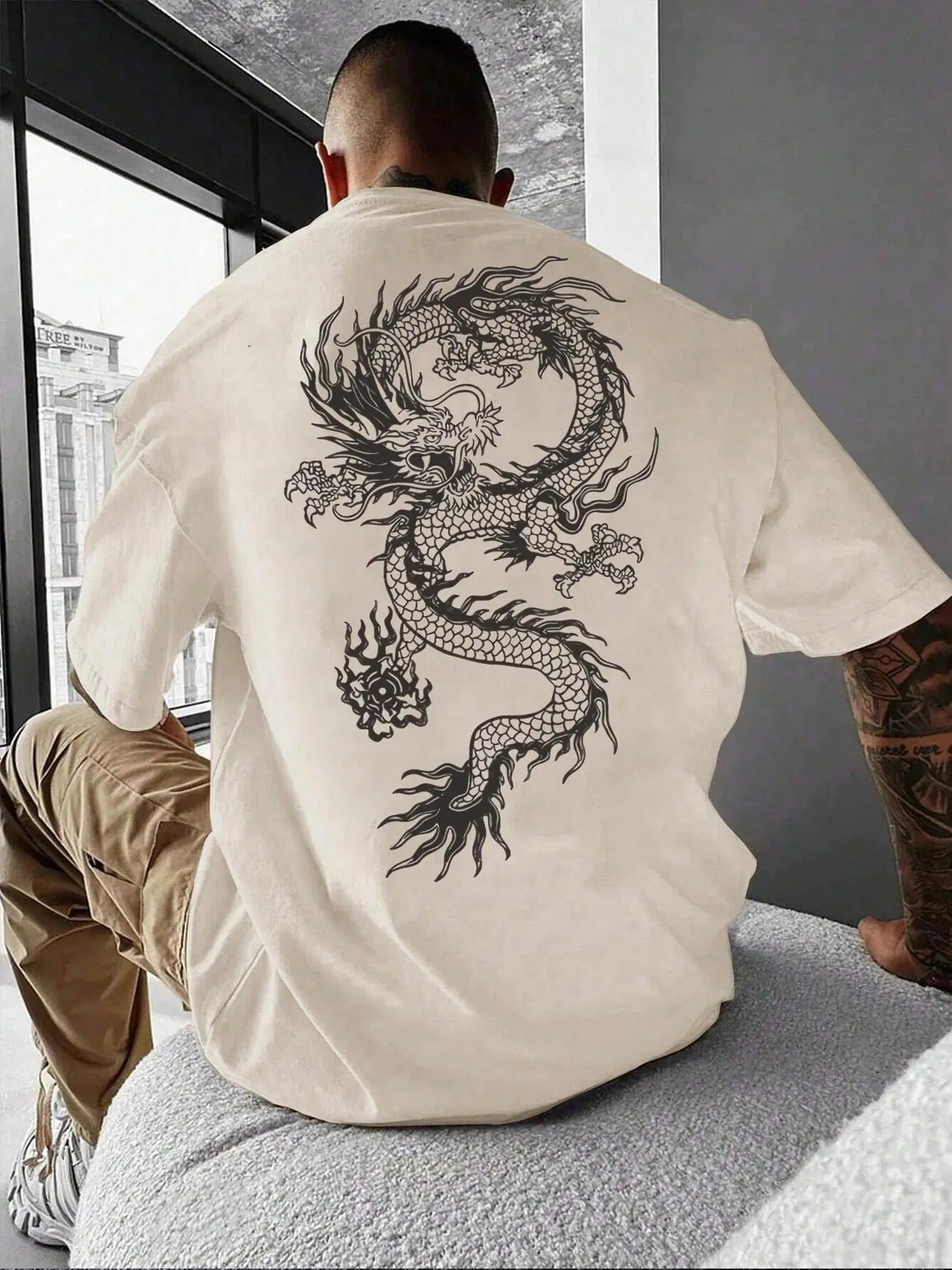 Men's Dragon Print Round Neck Tee, Loose Casual Short Sleeve Crew Neck T-shirt for Summer, Fashion Men's Top for Daily...