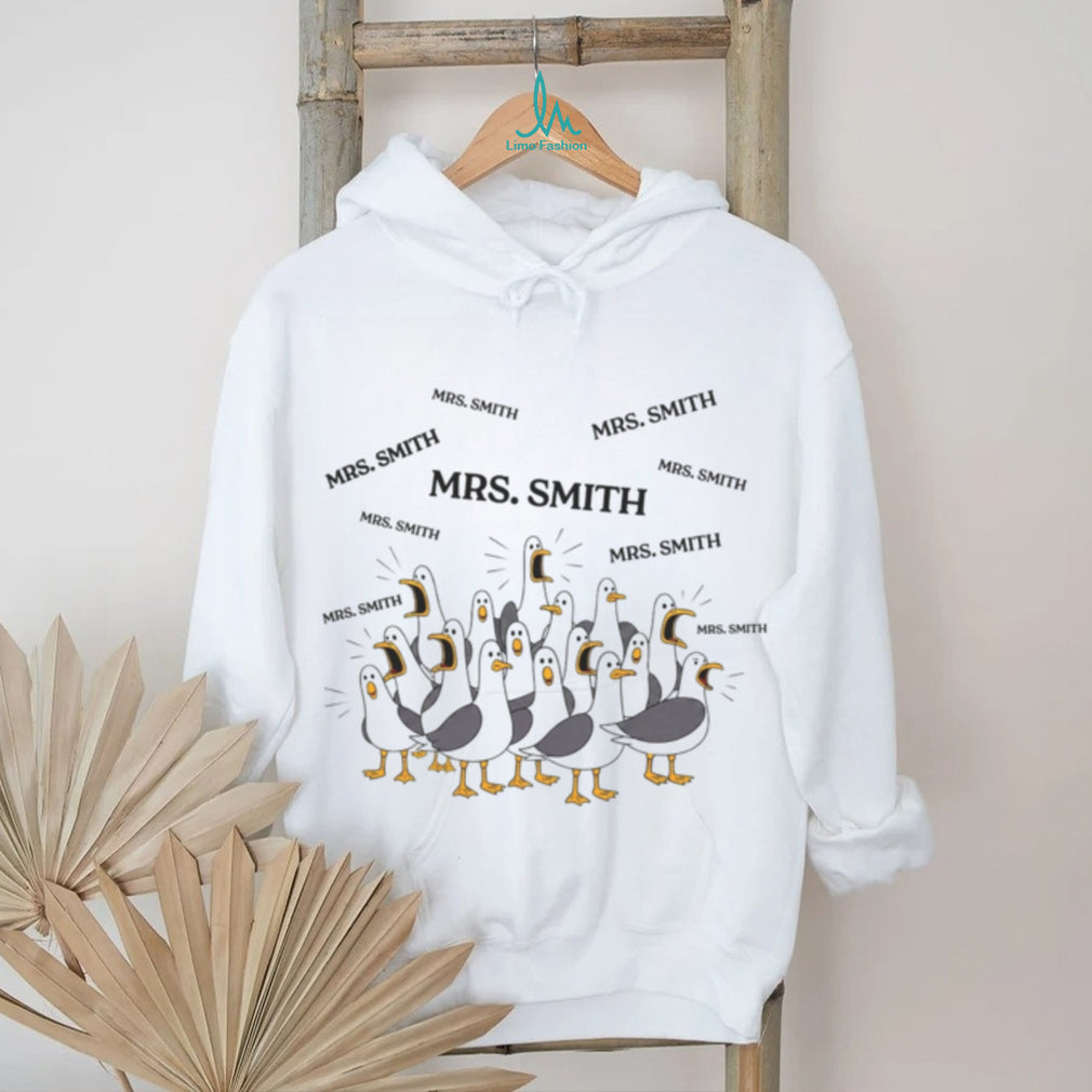 Mrs. Smith Funny Seagull Teacher Classroom Gift Cute Women’s T Shirt