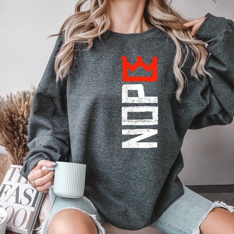 No Kings Protest Sweatshirt, Anti Monarchy Graphic Pullover hoodie, Revolutionary Statement Crewneck, Political Activism...