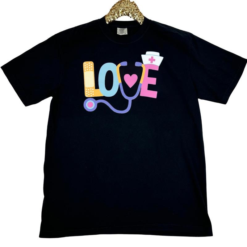 Nursing LOVE Comfort Colors T-Shirt Hoodie, Sweatshirt | PodTeesHub.com
