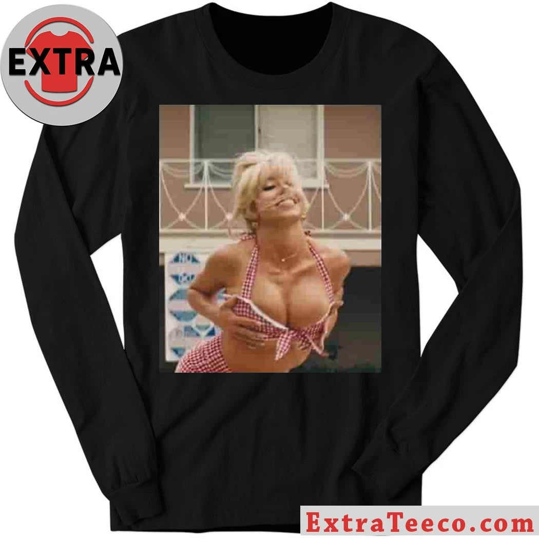 Official Actress Sydney Sweeney as the character Cassie Howard from the popular television series Euphoria Season 3 Shirt