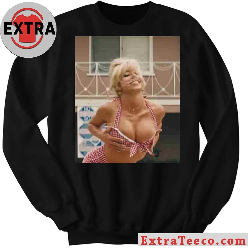 Official Actress Sydney Sweeney as the character Cassie Howard from the popular television series Euphoria Season 3 Shirt