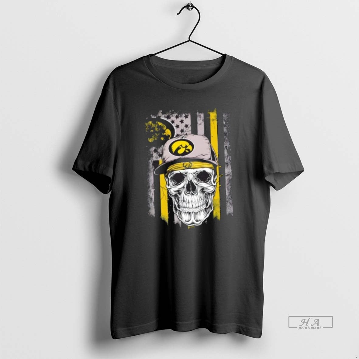 Official Skull Wearing A Cap Iowa Hawkeyes Us Flag T-Shirts, Hoodie, Sweatshirt | PodTeesHub.com