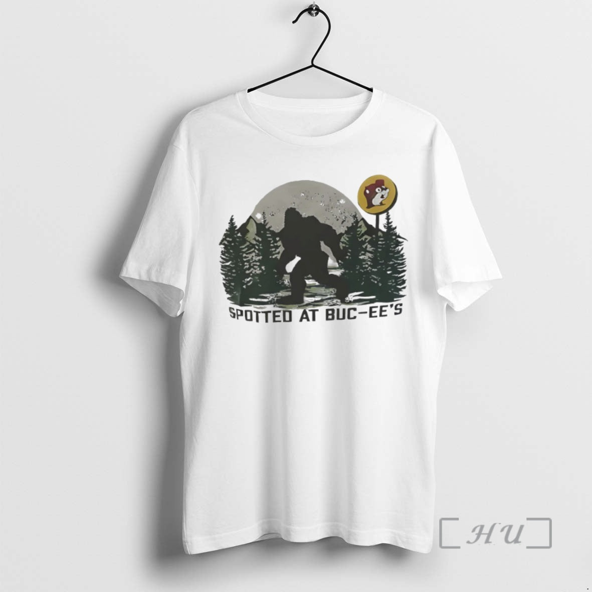 Officials Bigfoot Spotted At Buc Ees Circle T-Shirts, Hoodie, Sweatshirt | PodTeesHub.com