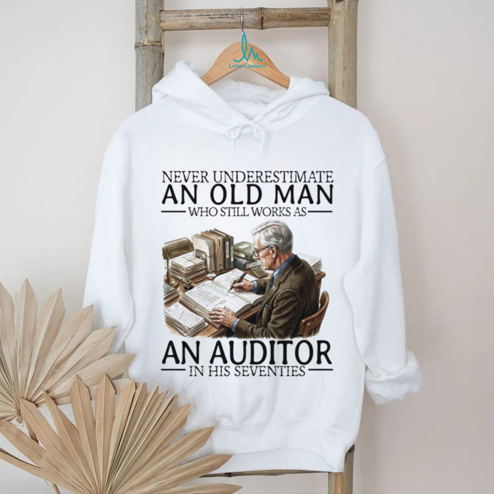 Old Man Auditor Accounting Career Retirement Professional Shirt