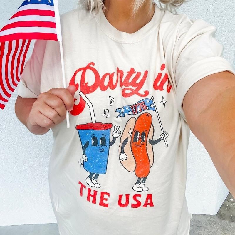 'Party In The USA' T-Shirt Hoodie, Sweatshirt | PodTeesHub.com