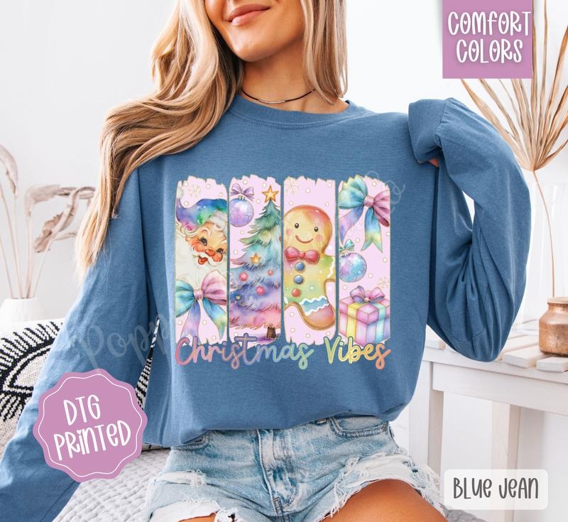 Pastel Christmas Vibes Comfort Colors Long Sleeve T-Shirt, Cute Women's Holiday Graphic Tee Hoodie, Sweatshirt