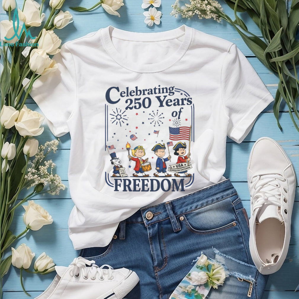 Peanuts Gang Celebrating 250 Years of Freedom USA Shirt