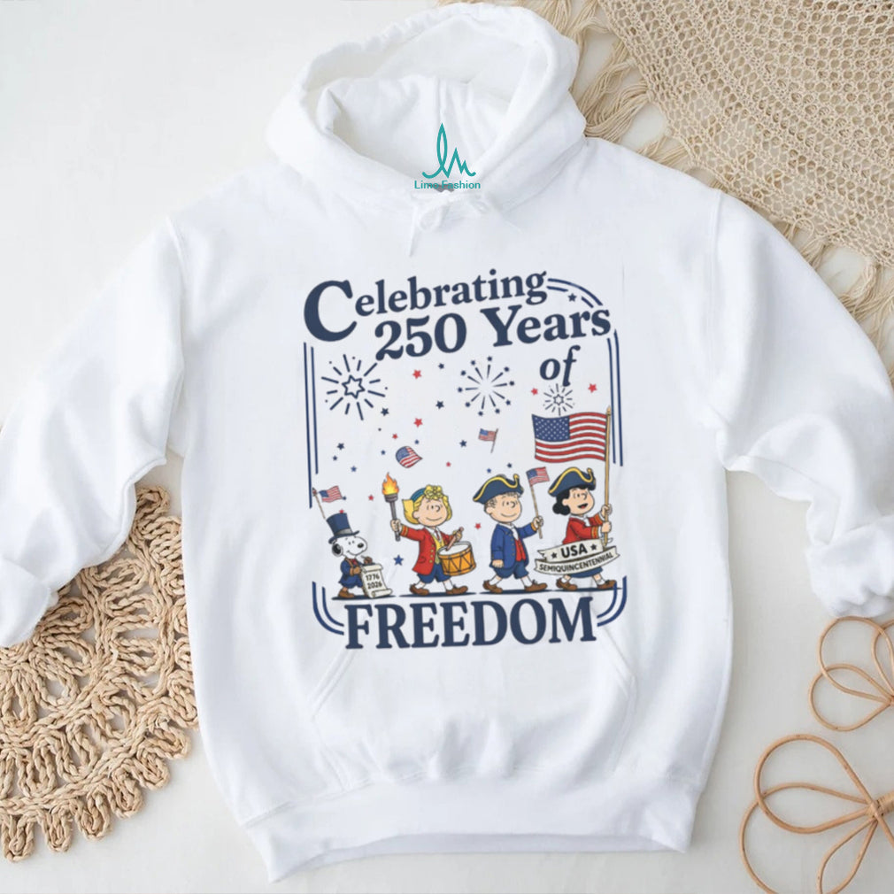 Peanuts Gang Celebrating 250 Years of Freedom USA Shirt