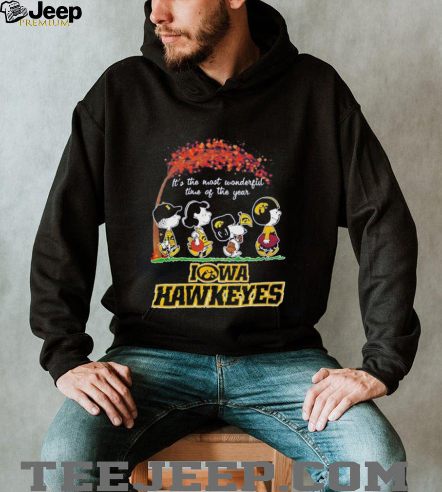 Peanuts x Iowa Hawkeyes Abbey Road graphic shirt